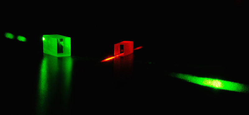 Cristales con fotones entrelazados en un experimento de la NASA